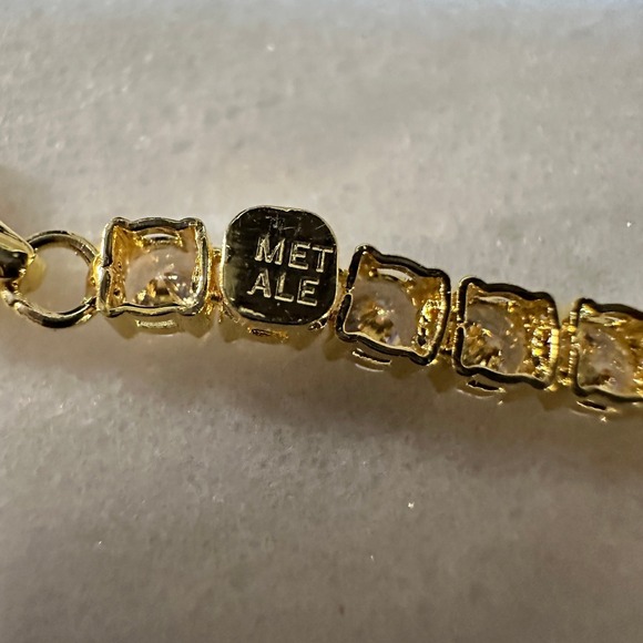 Authentic Pandora, SZ 20CM, Gold Plated White Crystal CZ Tennis Bracelet - Picture 8 of 9